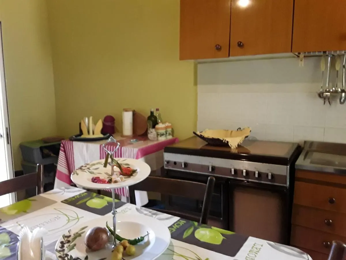 Il Casale Di Tifani Castelmola Guest House Taormina Italy
